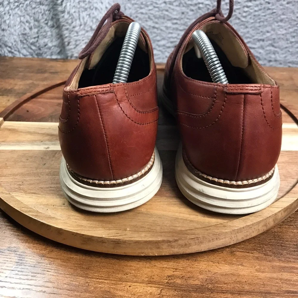 Cole Haan Original Grand Wingtip Oxford Mens 9.5M Brown Leather Derby Dress Shoe